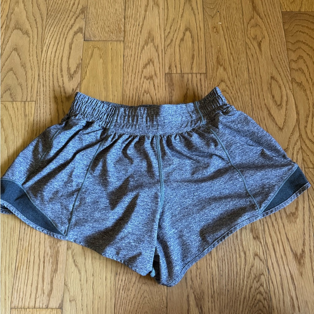 Gray Lululemon Hotty Hot shorts| size 6| 4in